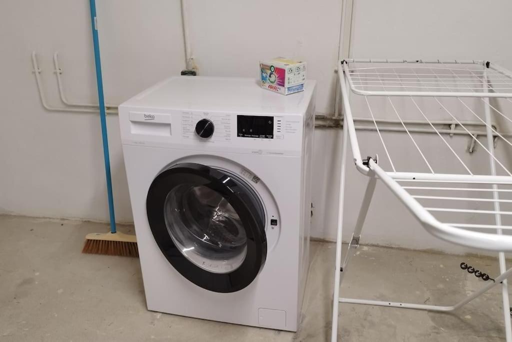 贝济耶Charmante Maison T2 De Plein Pied Avec Exterieur Calme Aux Arenes别墅 外观 照片
